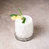 Tropik Meyveli Smoothie