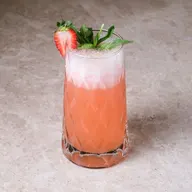 Çilekli Limonata